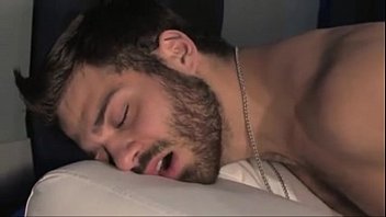 Who does not like this hairy ass ?.