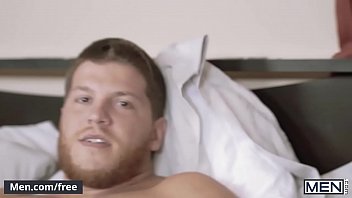  Ashton mckay wakes up zayne hardy to fuck him