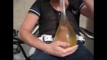  Piss condom in camping chair in bath 2016