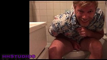 Step son peeks at step moms pussy while she’s in the shower (preview)