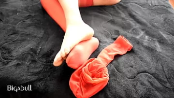  Hot Red Pantyhose Fetish with Latina Porn Star