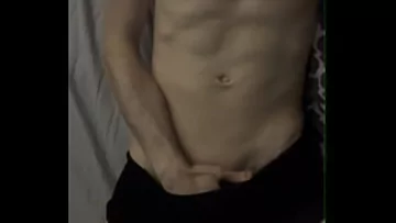  Skinny Twink’s Intense Handjob Solo