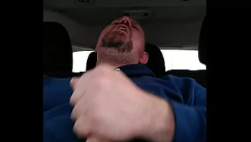 Hot Lunch Break: Solo Gay Amateur Shows Off Cumshot Handjob