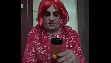  Bisexual Crossdressing Sissy Mark Wright’s Piss Swallowing Adventure