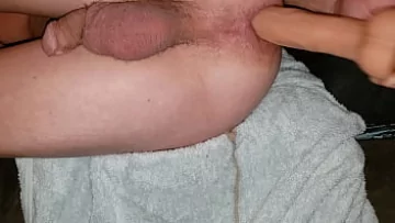 Amateur Twink’s Rough Anal Play with Dildo and Creampie