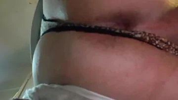 Girthy Toy Masturbation: Amateur Gay Experience