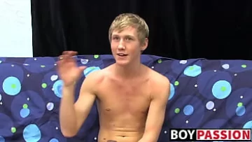  Skinny Gay Twink Hayden’s Intense Solo Masturbation Session