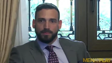 Enzo Rimenez Barebacks Darius Ferdynand in a Hot Anal Scene