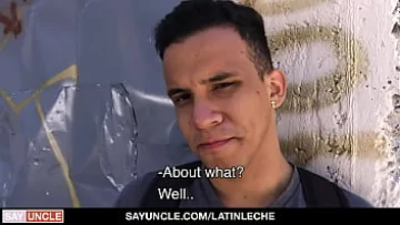 Sucking for More Cash: Latin Twink Can’t Get Enough of That Big Throbbing Cock
